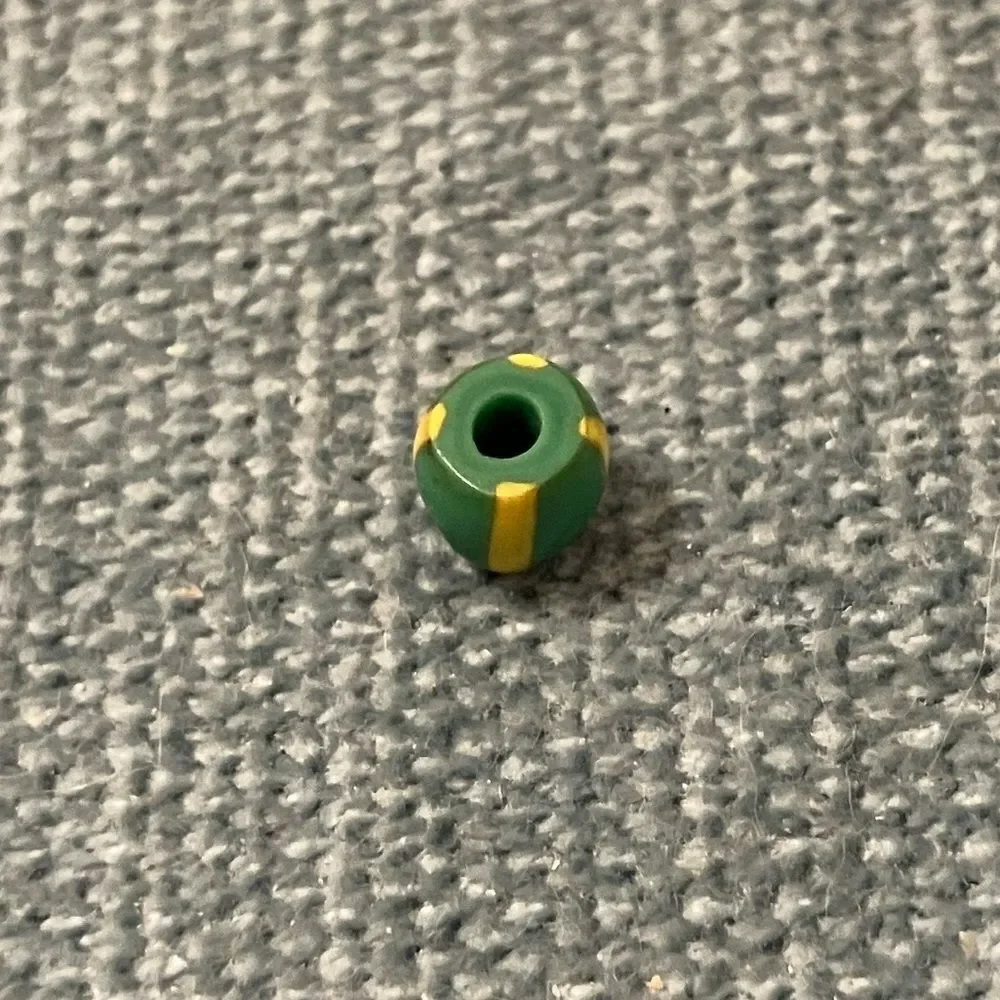 Bead